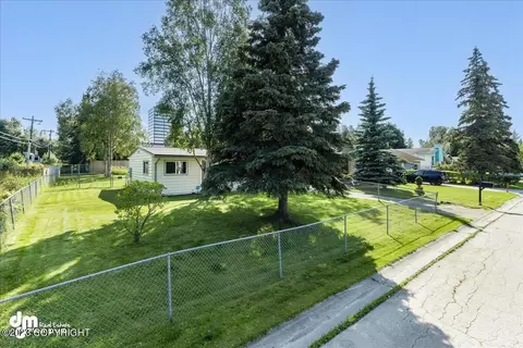 420 E 23rd Ave, Anchorage, AK 99503 photo 28