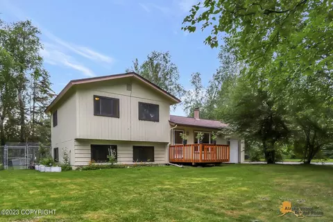 870 E Susitna Dr, Wasilla, AK 99654