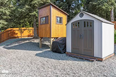 19030 Second St, Eagle River, AK 99577 photo 38