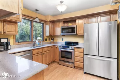 19030 Second St, Eagle River, AK 99577 photo 10