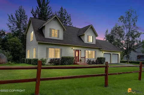 7600 E Woodview Way, Palmer, AK 99645