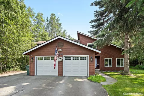 27346 Goshawk Ct, Chugiak, AK 99567 photo 2