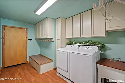 27346 Goshawk Ct, Chugiak, AK 99567 photo 11