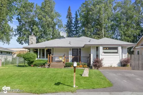 619 W 42nd Ave, Anchorage, AK 99503