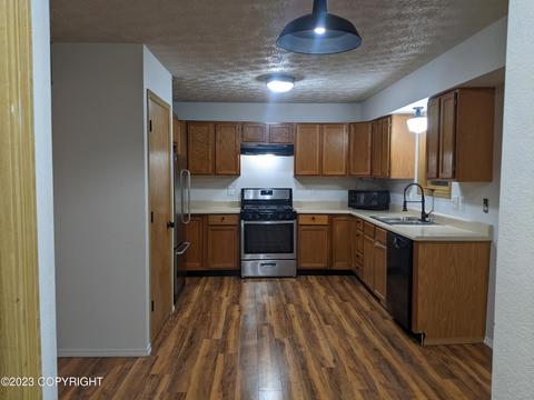 22649 Mcmanus Dr, Chugiak, AK 99567 photo 6