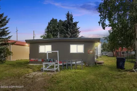 1329 S Bonanza St, Palmer, AK 99645