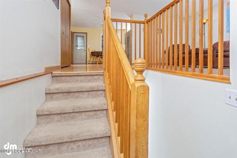 10146 Colville St, Eagle River, AK 99577 photo 3