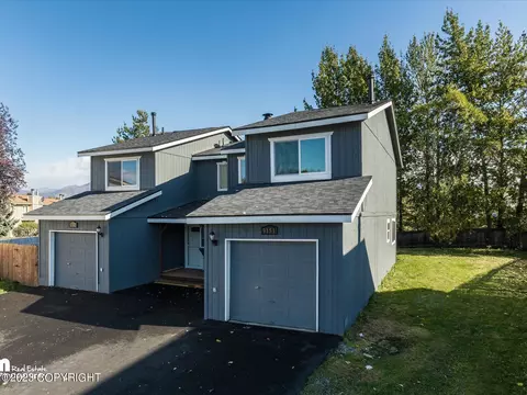 9151 Ticia Cir, Anchorage, AK 99502