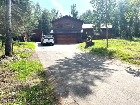 1700 W Cottonwood Creek Dr, Wasilla, AK 99654