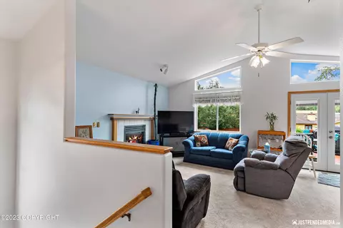 3850 Sycamore Loop, Anchorage, AK 99504 photo 4