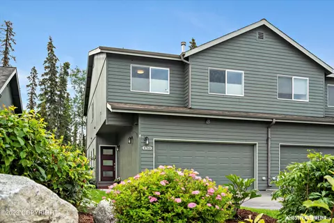 4768 Grumman St, Anchorage, AK 99507