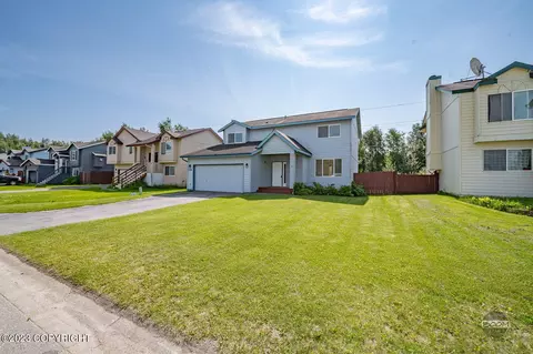 1230 W Josselin Ln, Palmer, AK 99645
