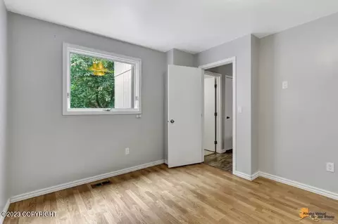 1810 Bellevue Loop, Anchorage, AK 99515 photo 22