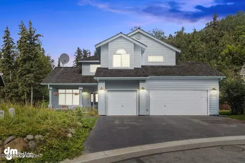 10760 Sarah Barton Cir, Eagle River, AK 99577