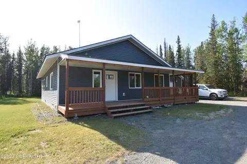 610 Dolchok Ln, Kenai, AK 99611