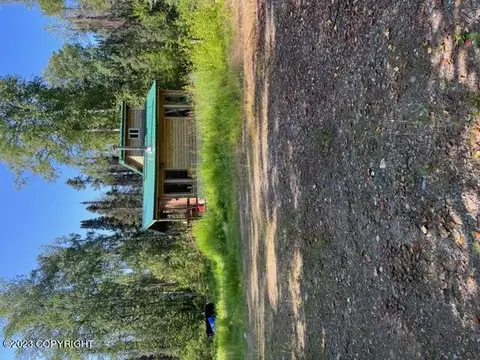 19944 E Spinner Ave, Willow, AK 99688