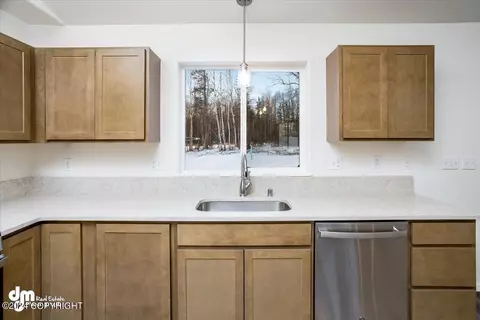 7327 E Graphite Cir, Wasilla, AK 99654 photo 16