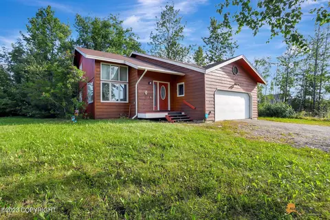925 N Helen Ln, Wasilla, AK 99654