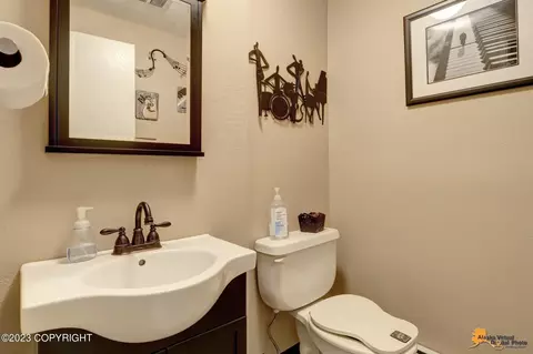 5200 E 100th Ave, Anchorage, AK 99507 photo 34