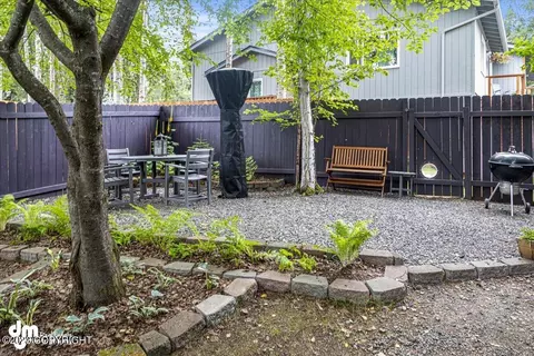 18713 S Kanaga Loop, Eagle River, AK 99577 photo 30