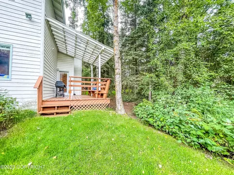 5820 W Tree Dr, Anchorage, AK 99507 photo 12