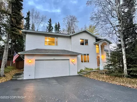 5820 W Tree Dr, Anchorage, AK 99507