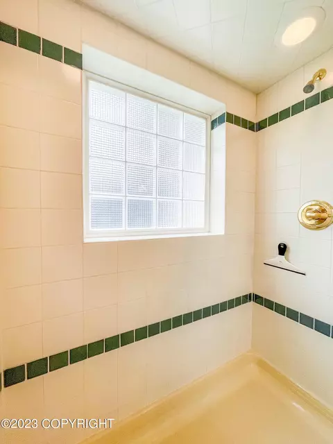5820 W Tree Dr, Anchorage, AK 99507 photo 18
