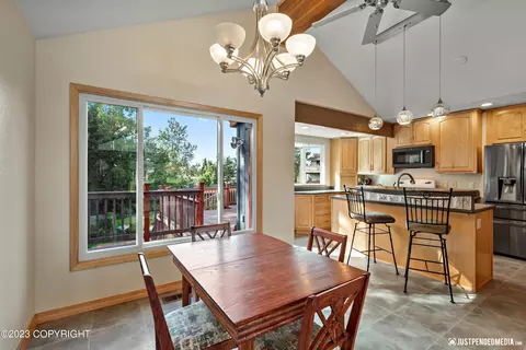 9644 Nulato Cir, Eagle River, AK 99577 photo 8