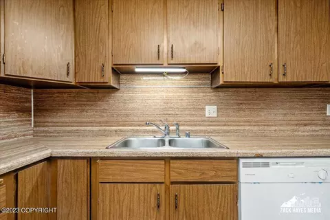 6152 E 12th Ave # B2, Anchorage, AK 99504 photo 12