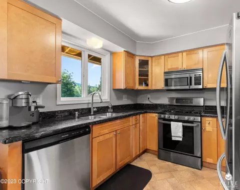 19808 First St, Eagle River, AK 99577 photo 6
