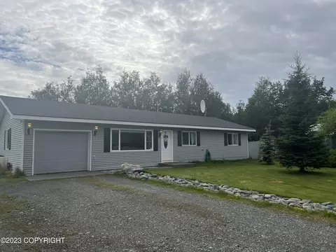 48205 Estate Ct, Soldotna, AK 99669