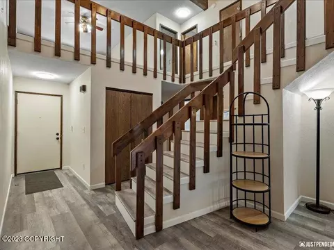 7715 Highlander Dr, Anchorage, AK 99518 photo 13