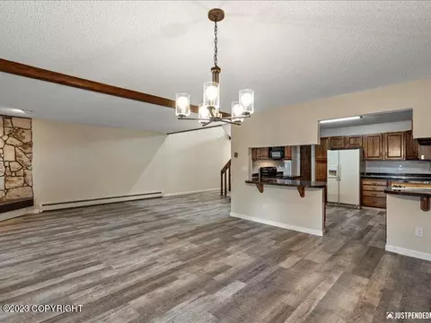 7715 Highlander Dr, Anchorage, AK 99518 photo 5