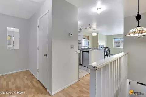 809 O Pl # 3, Anchorage, AK 99501 photo 4