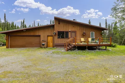 37639 Arabian Ln, Sterling, AK 99672