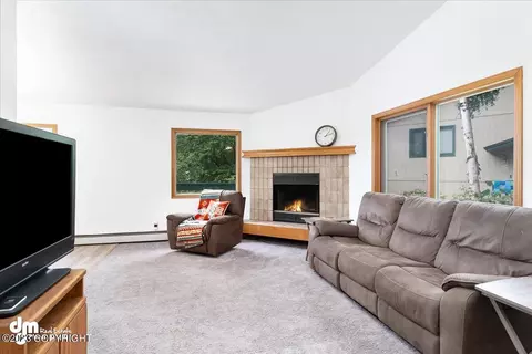 9425 Agattu Cir, Eagle River, AK 99577 photo 7