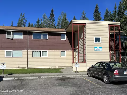 658 Fairbanks St # B16, Fairbanks, AK 99709