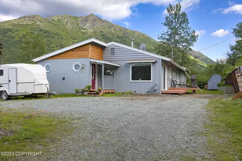 4901 Hiland Rd, Eagle River, AK 99577 photo 2