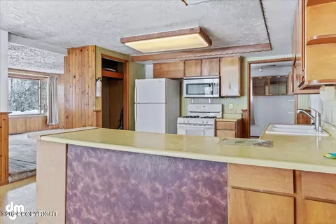 12244 Center St, Eagle River, AK 99577 photo 3
