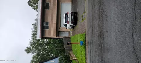1270 Jackson Dr, Anchorage, AK 99518