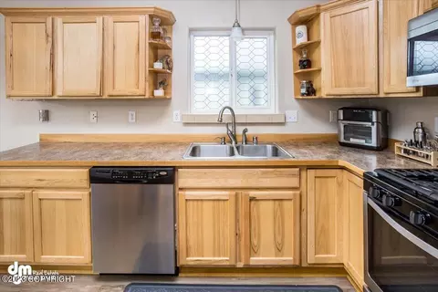 20700 Icefall Dr, Eagle River, AK 99577 photo 12