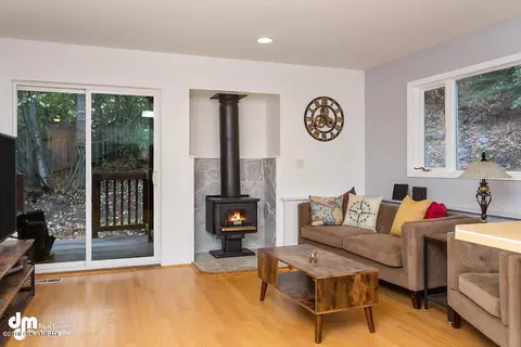 Living - 19413 Middleton Loop, Eagle River, AK 99577 photo 5 of 6