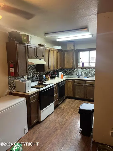 Kitchen - 3250 E Beech Way, Wasilla, AK 99654 photo 1 of 1