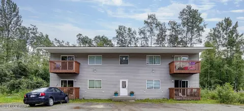 233 E Stonehaven Cir, Wasilla, AK 99654