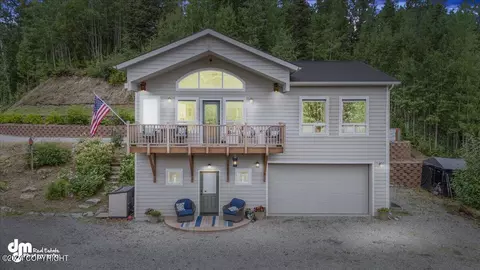 15737 N Ida Dr, Chickaloon, AK 99674