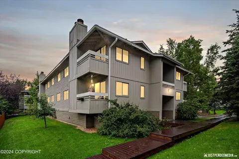 4241 Folker St # D101, Anchorage, AK 99508