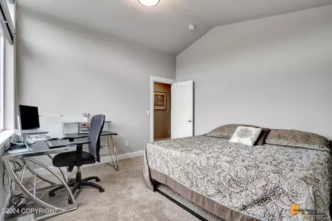 Bedroom - 3188 Morgan Loop, Anchorage, AK 99516 photo 9 of 10