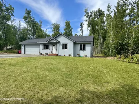 8283 W Tia Terrace Dr, Wasilla, AK 99623