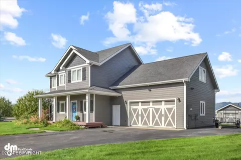 2700 N Silver Creek Dr, Palmer, AK 99645