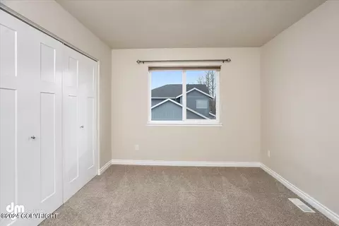 Bedroom - 1222 E Hidden Ranch Loop, Palmer, AK 99645 photo 11 of 15